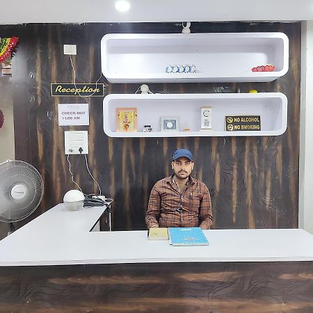 Hotel Kanha Shyam Madhubani Bagian luar foto
