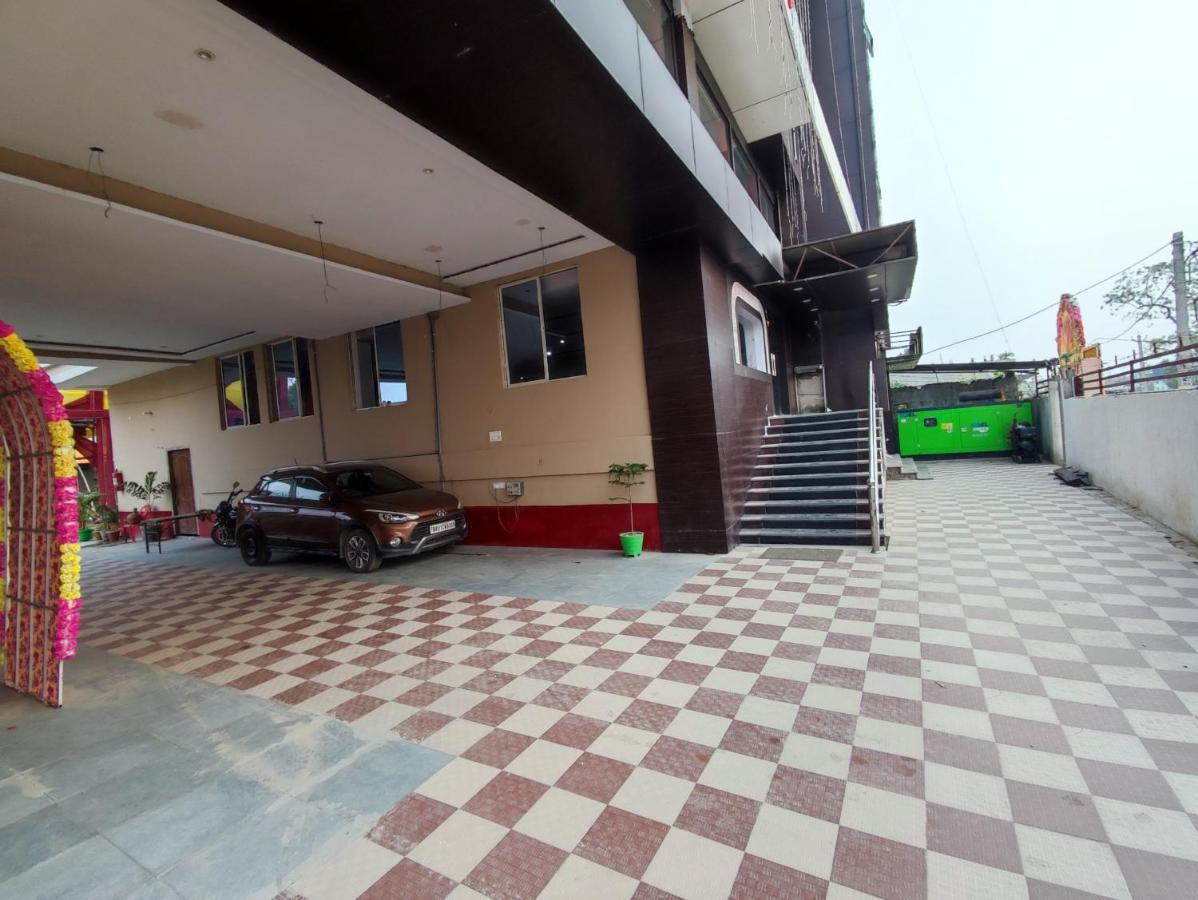 Hotel Kanha Shyam Madhubani Bagian luar foto