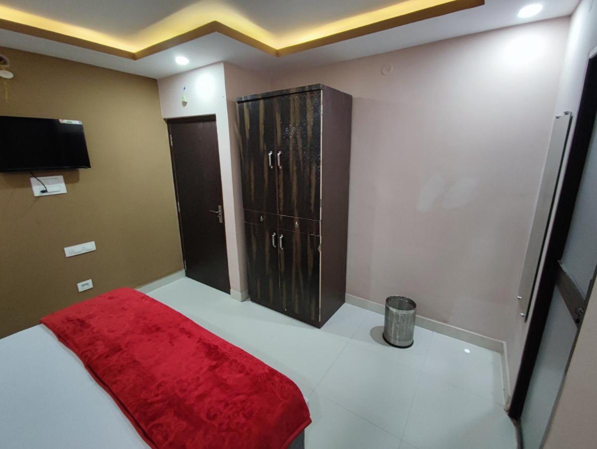 Hotel Kanha Shyam Madhubani Bagian luar foto
